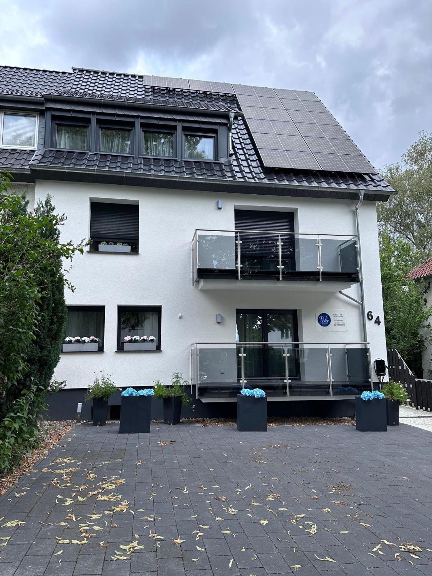 Fewo By Hd Mit Parkplatz, Wallbox, Wintergarten Bad Salzuflen Esterno foto